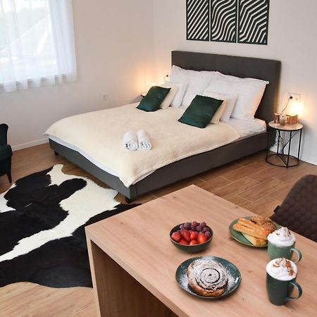 Silentium Premium Apartman Sárvár Eksteriør billede