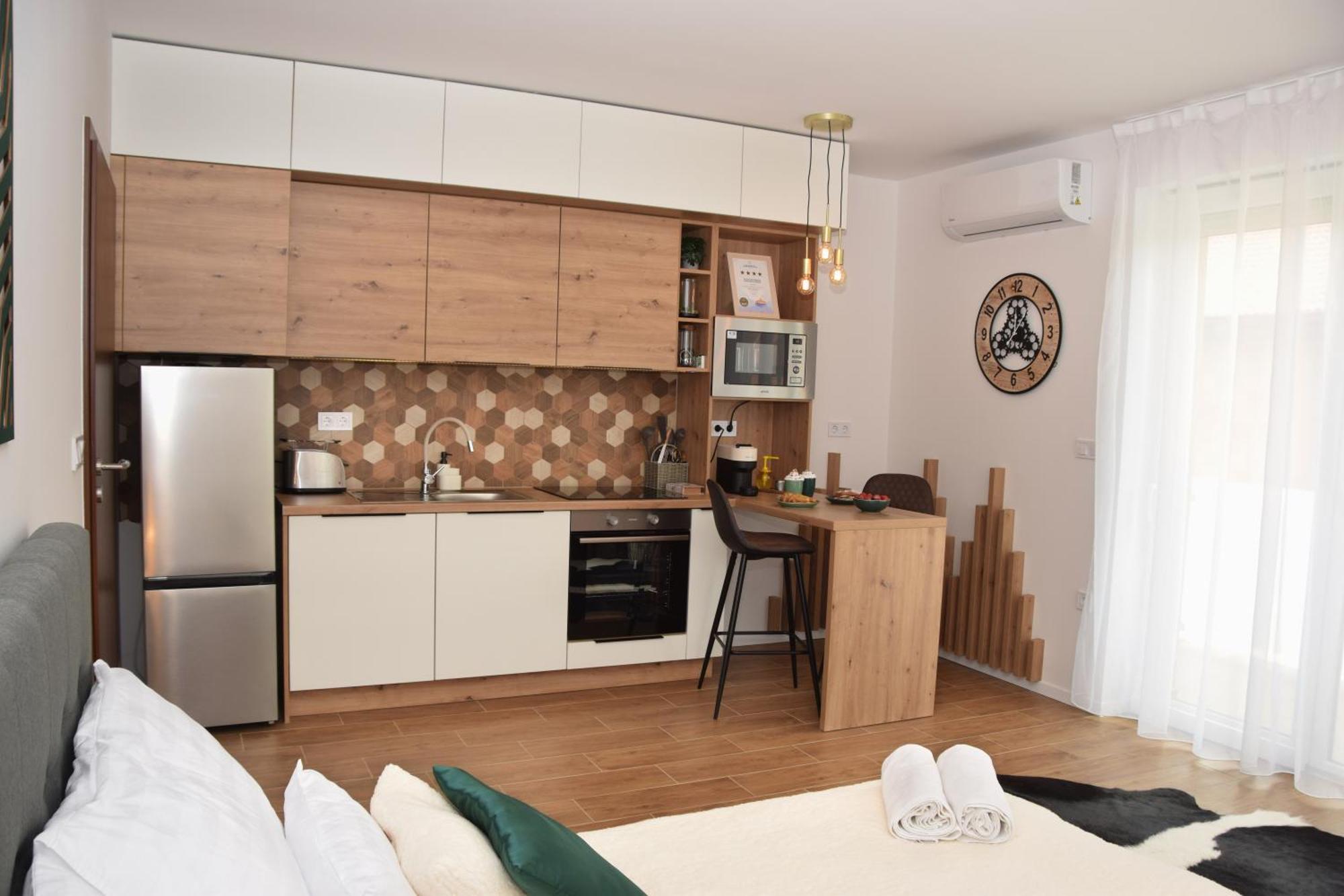 Silentium Premium Apartman Sárvár Eksteriør billede