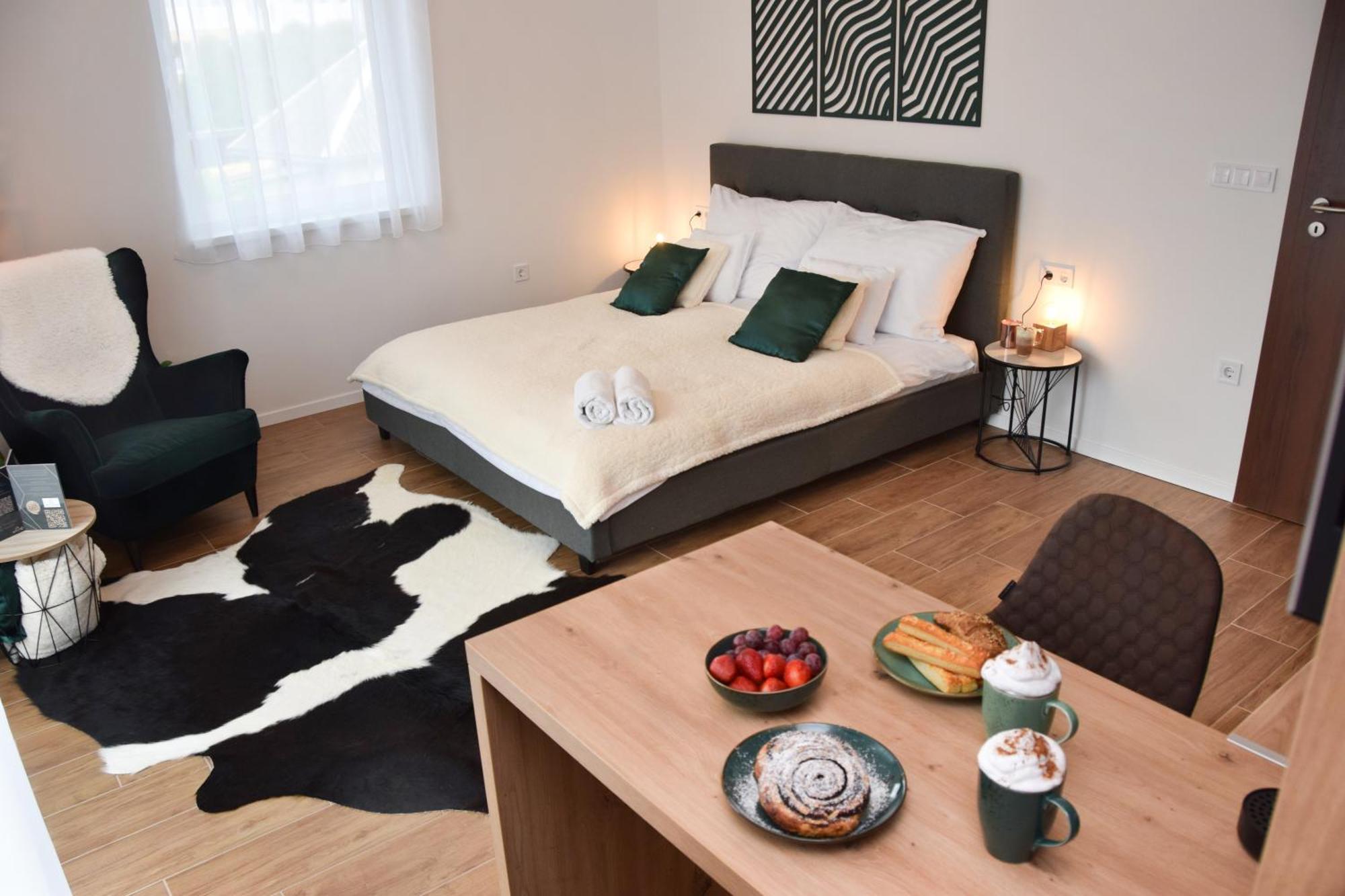 Silentium Premium Apartman Sárvár Eksteriør billede
